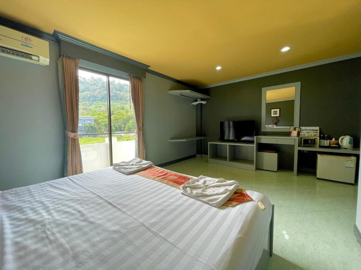 The Little Moon Residence Patong Esterno foto